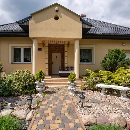 By Interhome بيت للعطل Bieszkowice